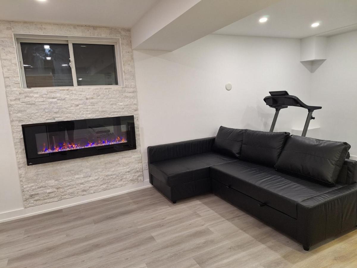 Independent Basement Studio Suite Ottawa Zewnętrze zdjęcie